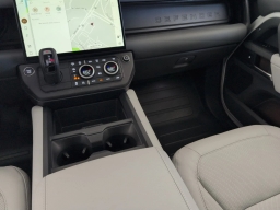 Land Rover Defender X-Dynamic SE 110 P400 2026