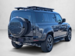 Land Rover Defender X-Dynamic SE 110 P400 2026