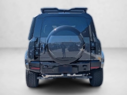 Land Rover Defender X-Dynamic SE 110 P400 2026