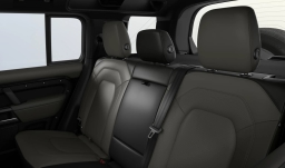 Land Rover Defender X-Dynamic SE 110 P400 2026
