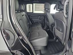 Land Rover Defender X-Dynamic SE 110 P400 2026