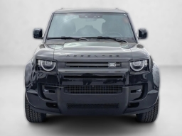 Land Rover Defender X-Dynamic SE 110 P400 2026
