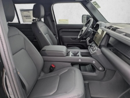 Land Rover Defender X-Dynamic SE 110 P400 2026