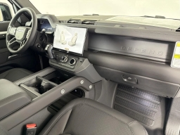 Land Rover Defender X-Dynamic SE 110 P400 2026