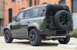 Land Rover Defender X-Dynamic SE 110 P400 2026