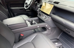 Land Rover Defender X-Dynamic SE 110 P400 2026