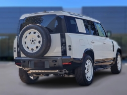 Land Rover Defender X-Dynamic SE 110 P400 2026