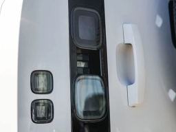 Land Rover Defender X-Dynamic SE 110 P400 2026