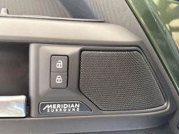 Land Rover Defender X-Dynamic SE 110 P500 2026