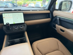 Land Rover Defender X-Dynamic SE 110 P500 2026