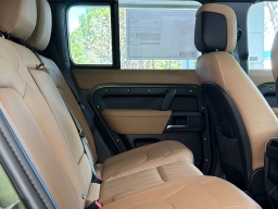 Land Rover Defender X-Dynamic SE 110 P500 2026