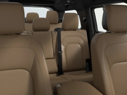Land Rover Defender X-Dynamic SE 130 P400 2026