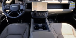 Land Rover Defender S 110 P300 2026