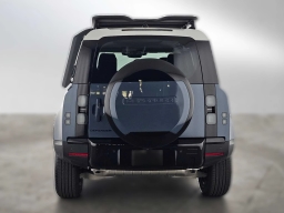 Land Rover Defender S 110 P300 2026