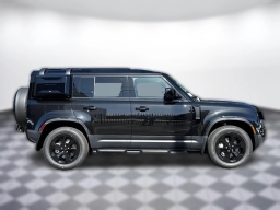 Land Rover Defender S 110 P300 2026