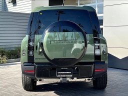 Land Rover Defender S 130 P300 2026