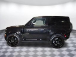 Land Rover Defender V8 90 P525 2026