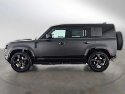 Land Rover Defender V8 110 P525 2026