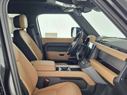 Land Rover Defender V8 110 P525 2026