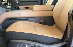 Land Rover Defender V8 130 P500 2026