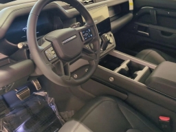 Land Rover Defender V8 130 P500 2026