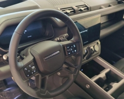 Land Rover Defender V8 130 P500 2026
