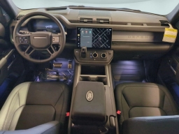 Land Rover Defender V8 130 P500 2026