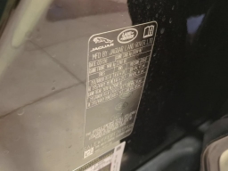 Land Rover Defender V8 130 P500 2026