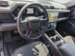 Land Rover Defender OCTA Black 110 P635 2026