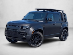 Land Rover Defender OCTA Black 110 P635 2026