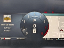 Land Rover Defender OCTA Black 110 P635 2026