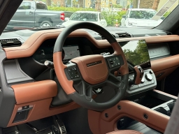 Land Rover Defender OCTA 110 P635 2026