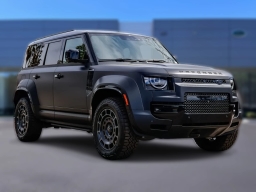 Land Rover Defender OCTA Black 110 P635 2026