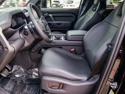 Land Rover Defender OCTA Black 110 P635 2026