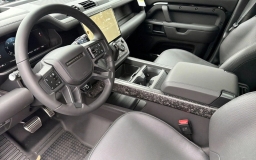 Land Rover Defender OCTA 110 P635 2026
