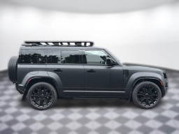 Land Rover Defender OCTA 110 P635 2026
