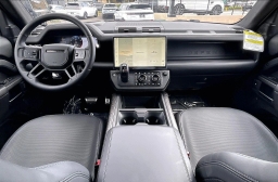 Land Rover Defender OCTA 110 P635 2026