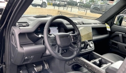 Land Rover Defender OCTA 110 P635 2026