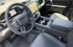Land Rover Defender OCTA 110 P635 2026