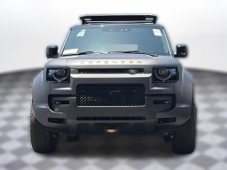 Land Rover Defender OCTA 110 P635 2026