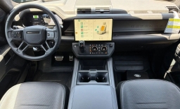 Land Rover Defender OCTA 110 P635 2026