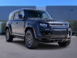 Land Rover Defender OCTA Black 110 P635 2026
