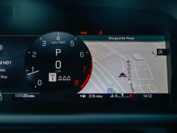 Land Rover Defender OCTA Black 110 P635 2026