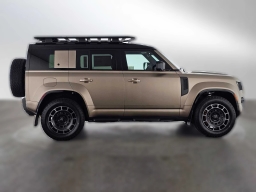 Land Rover Defender OCTA 110 P635 2026