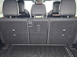 Land Rover Defender OCTA 110 P635 2026