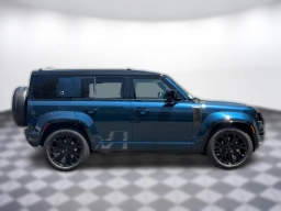 Land Rover Defender OCTA 110 P635 2026