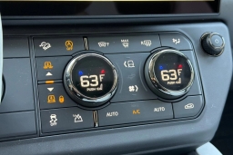Land Rover Defender OCTA 110 P635 2026