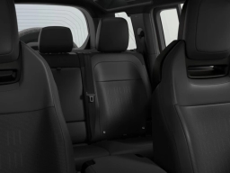 Land Rover Defender OCTA Black 110 P635 2026