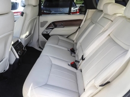 Land Rover Range Rover SE P530 SWB 2026