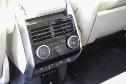 Land Rover Range Rover SE P530 SWB 2026
